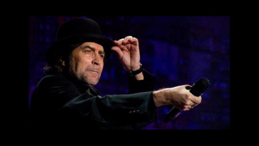 Tras caída, Joaquín Sabina regresa al escenario y pide disculpas 