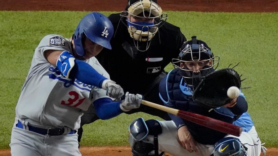 Kershaw, Pederson y Muncy ponen a Dodgers a un paso de ganar la Serie Mundial