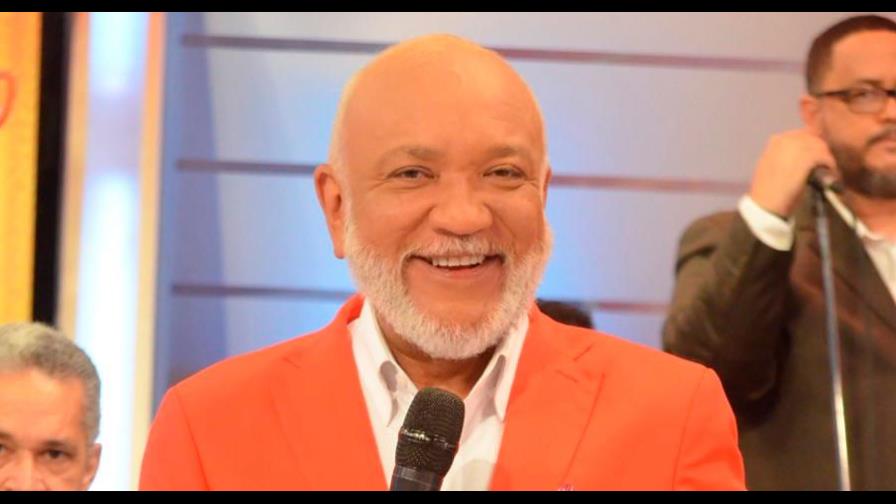 Jochy Santos tendrá una reunión con Gómez Díaz para definir su futuro en Telemicro