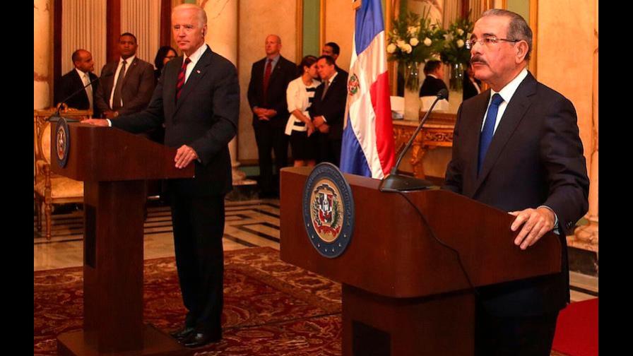¿Cambiará la elección de Biden la buena relación que Luis Abinader tiene con los Estados Unidos?