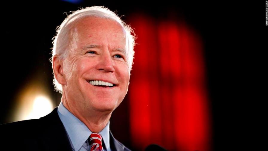Joe Biden se reunirá el lunes con la familia de George Floyd