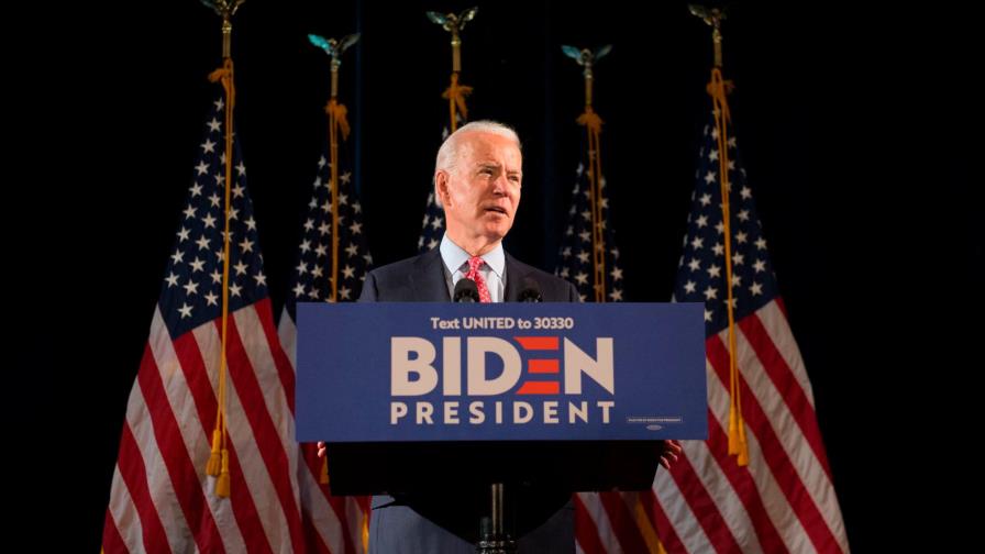 Biden resalta en nuevo aviso en español a jueza Sotomayor y activista Huerta