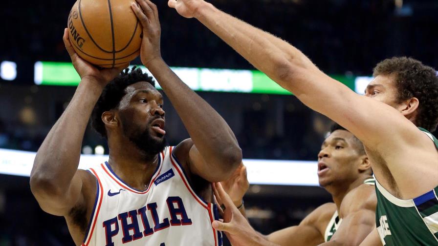 76ers superan a Bucks pese a 52 puntos de Antetokounmpo