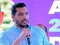 John Jones propone eliminar el doble parqueo en calles estrechas del Distrito Nacional