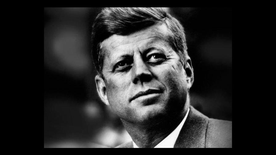 EEUU desclasifica más de mil documentos secretos sobre el asesinato de John F. Kennedy