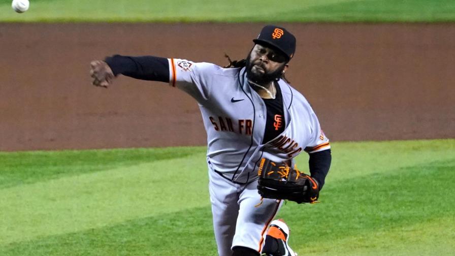 Cueto lanza hoy contra los Padres de San Diego