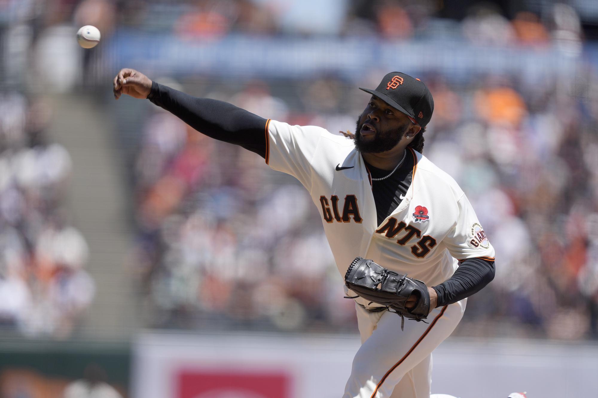 Johnny Cueto abrirá el 6 de junio por los Gigantes de San Francisco. (AP/Tony Avelar)