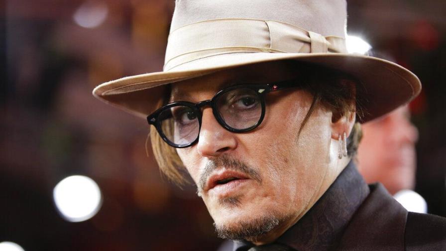 Demanda de Depp contra tabloide británico aplazada por virus Demanda de Depp contra tabloide británico aplazada por virus