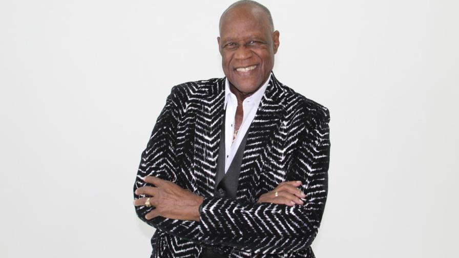 “Más de 100; un poco de mí”, Johnny Ventura estrena colección de lujo