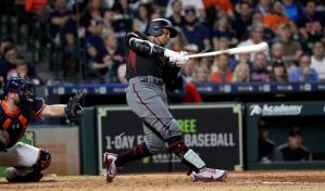 Medias Blancas firma a jardinero Jon Jay por un año