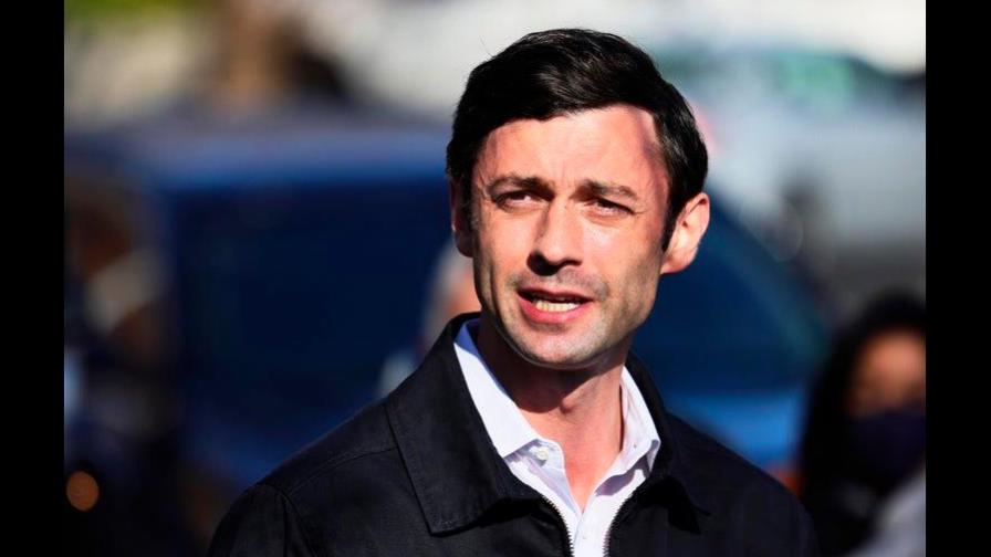 Los demócratas ganan el segundo escaño de Georgia y controlarán el Senado