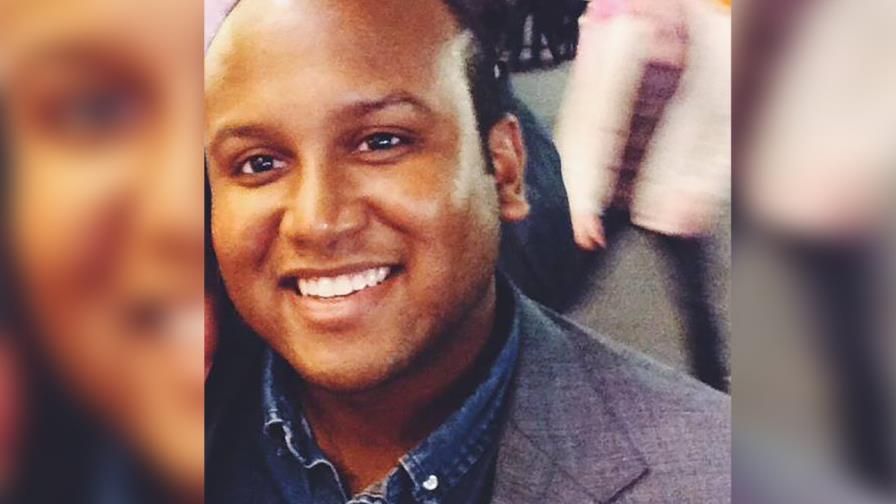 Profesor de secundaria se suicida dentro de escuela durante horario de clases Profesor de secundaria se suicida dentro de escuela durante horario de clases