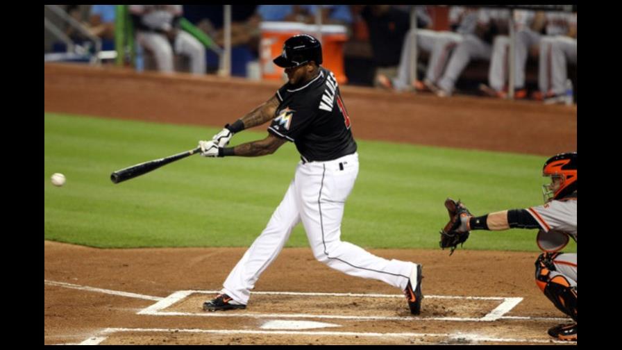 Se reanuda el béisbol con los Toros liderando y el Licey en el sótano