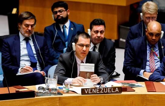 Canciller venezolano acusa a EEUU y Colombia del daño causado por la droga en América