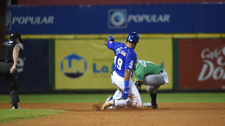 Los Tigres siguen la fiesta aniversaria al derrotar a las Estrellas; ganan por segunda noche corrida