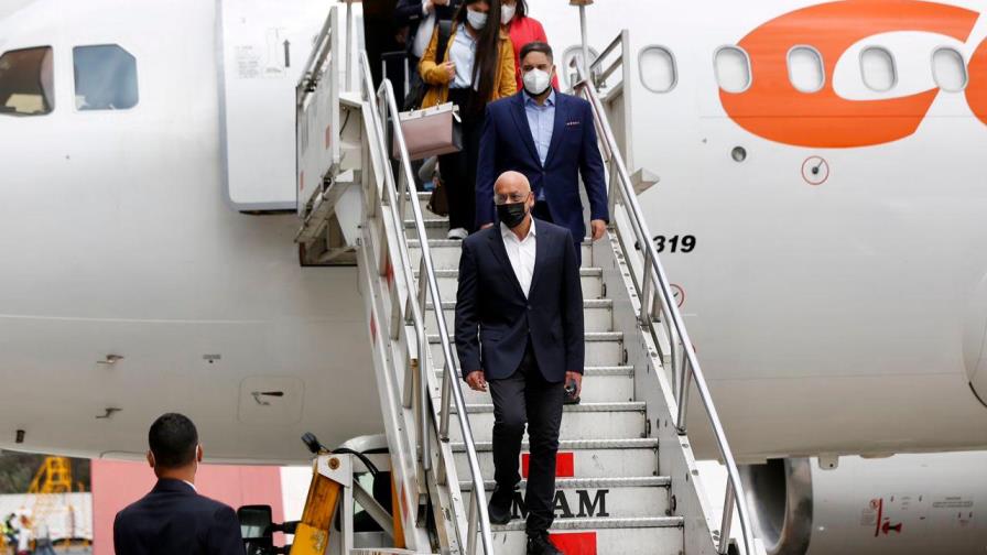 Gobierno de Venezuela y la oposición arriban a “acuerdos parciales” en diálogo en México Gobierno de Venezuela y la oposición arriban a “acuerdos parciales” en diálogo en México