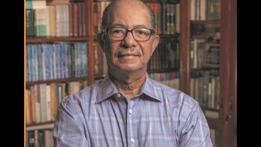 Circula nueva edición del libro “Los escritores dominicanos y la cultura”, de José Alcántara Almánzar