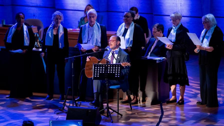 José Antonio Rodríguez invitado por Estados Miembros de Unesco a cerrar sesión
