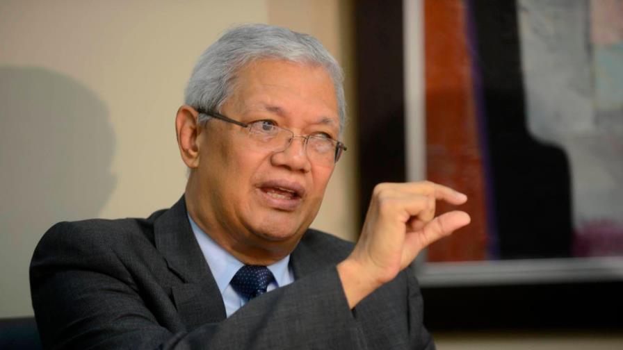 Academia de la Historia llama a aprender de aciertos y errores del pasado