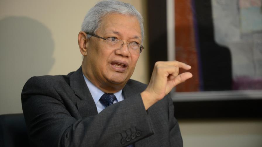 Eligen a Chez Checo presidente de la Academia Dominicana  de la Historia