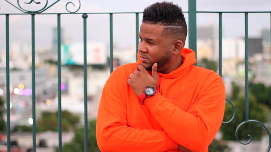 Cantante cristiano José Cornelio lanza videoclip de “Ojos de amor”