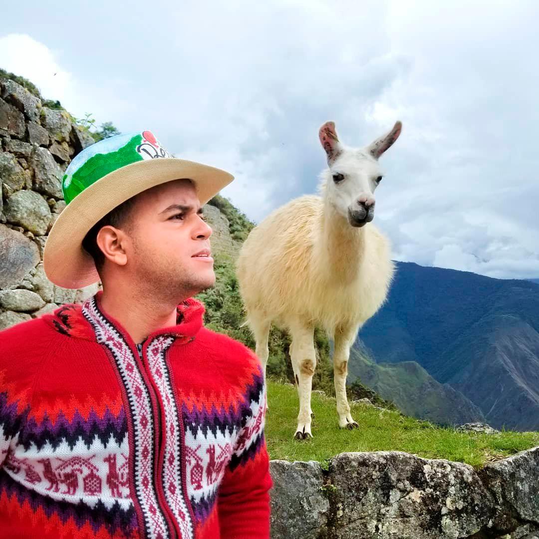 José E. Castillo (Aquaman)