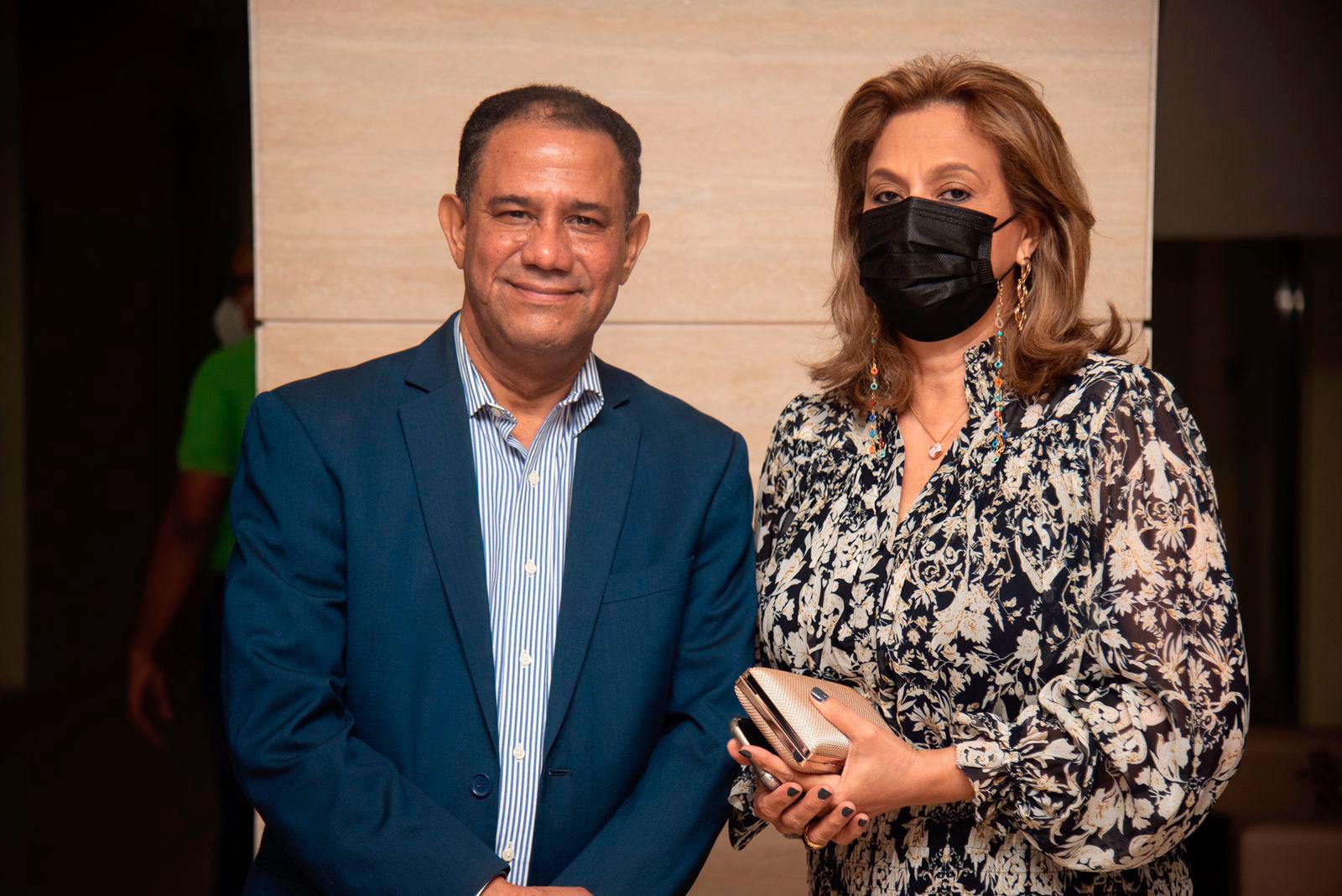 José Francisco Arias y Yanet Vargas.