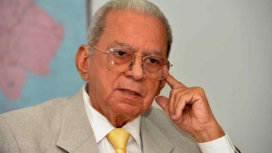 Libros de José Gómez Cerda en la Feria del Libro Libros de José Gómez Cerda en la Feria del Libro