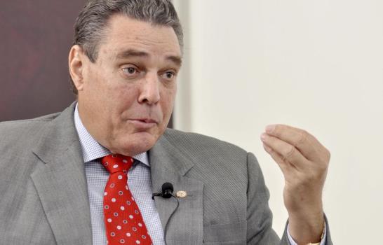 Coronavirus afecta a políticos dominicanos a todos los niveles