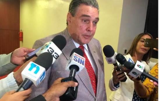José Hazim se enfrentará a cuatro peledeístas por candidatura a senador 
