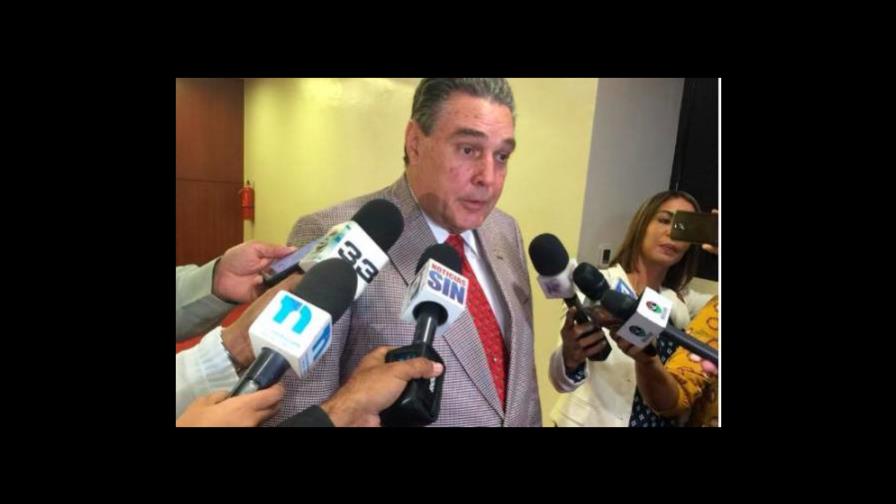 José Hazim se enfrentará a cuatro peledeístas por candidatura a senador 