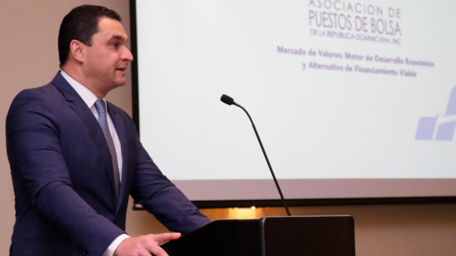 Los puestos de bolsas presentan a empresarios las oportunidades del mercado de valores como alternativa de financiamiento