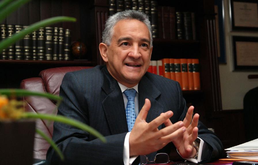 Hernández Peguero: “Asumir gasto primarias sería alto costo político para gobierno y PLD”