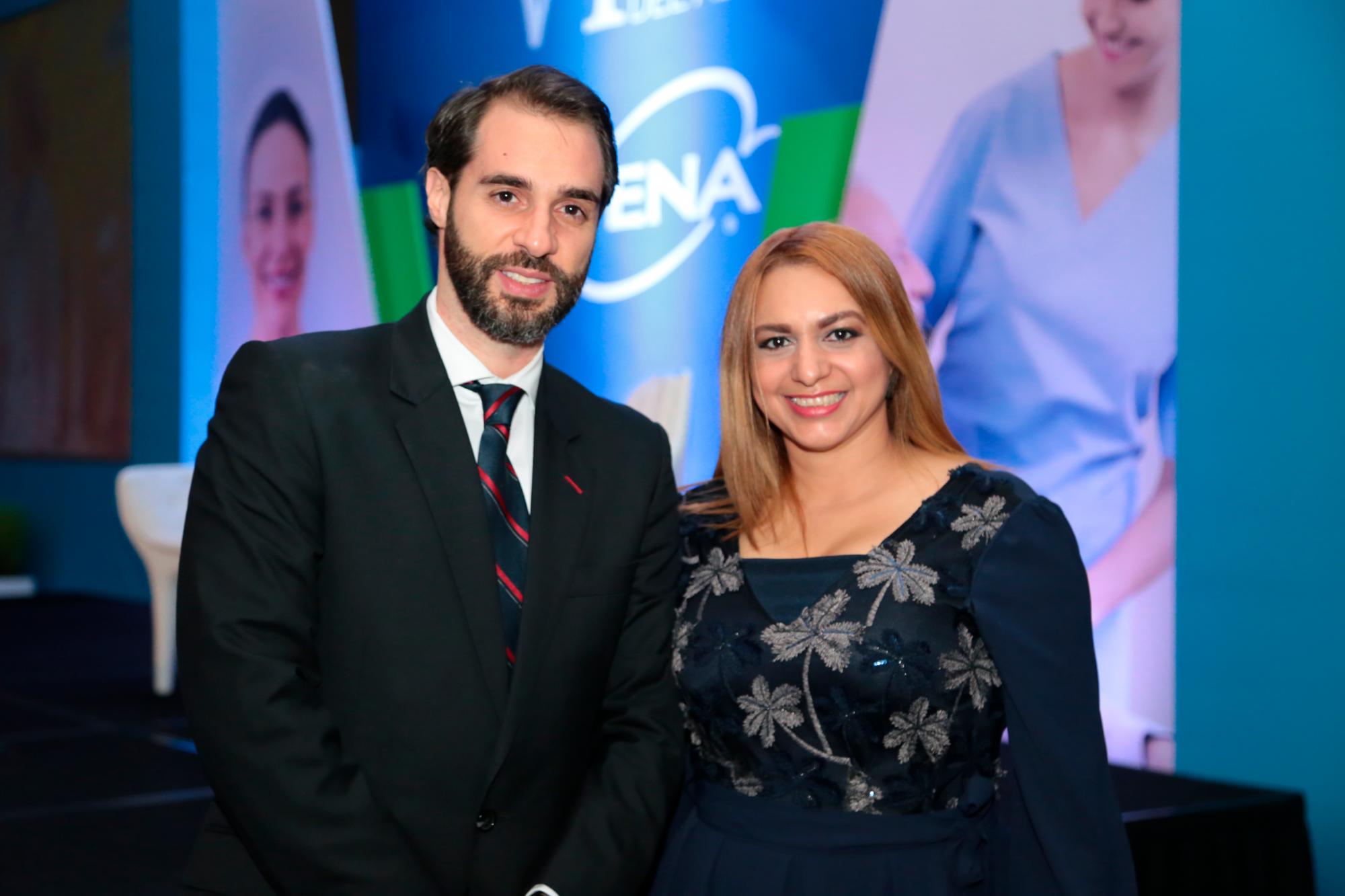 José Montoya y Raquelina López.
