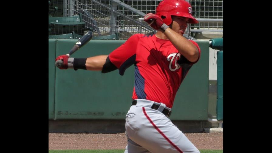 Licey y Águilas cambian jugadores 