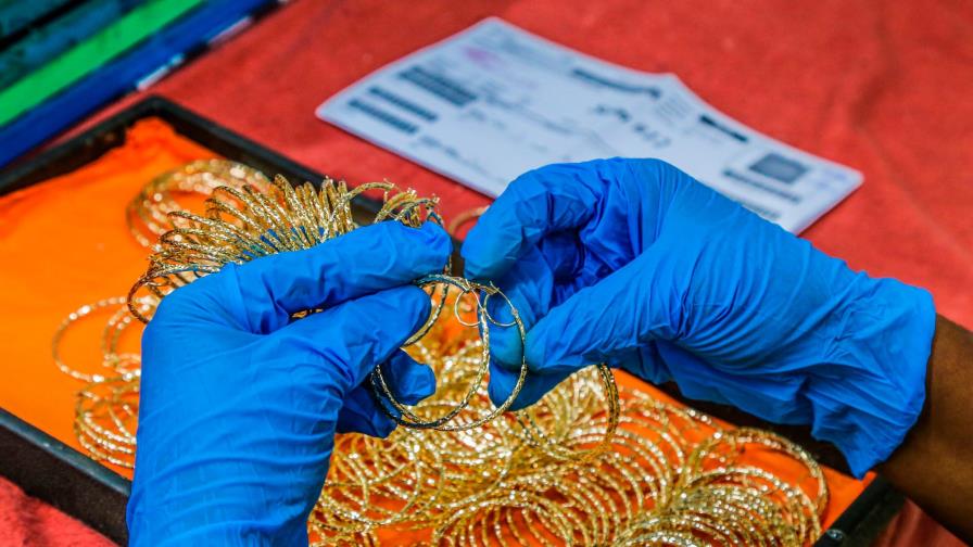 Exportaciones de zonas francas crecen un 30.6 % entre enero y julio de este año Exportaciones de zonas francas crecen un 30.6 % entre enero y julio de este año