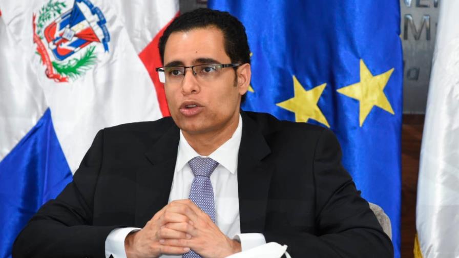 Ministro de Economía: la expectativa es que aumente el desempleo Ministro de Economía: la expectativa es que aumente el desempleo