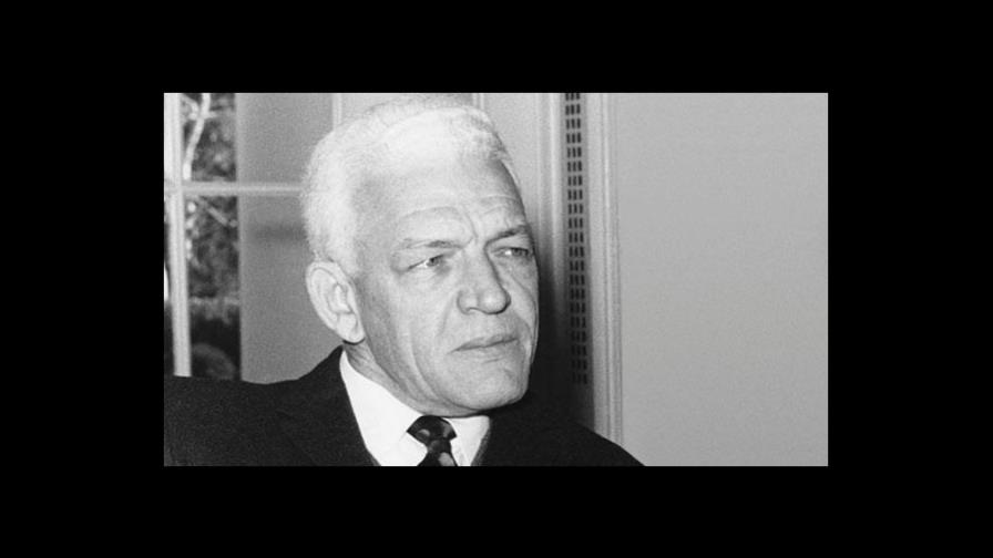 Expresidente y escritor  Juan Bosch nació un día como hoy hace 112 años