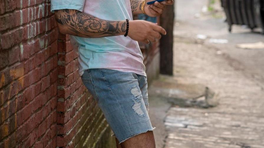 Juancantolshow se posiciona como talento de humor y radio en EE.UU.