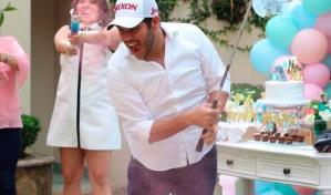 Juan Carlos Pichardo y su esposa se convertir&aacute;n en padres de una ni&ntilde;a