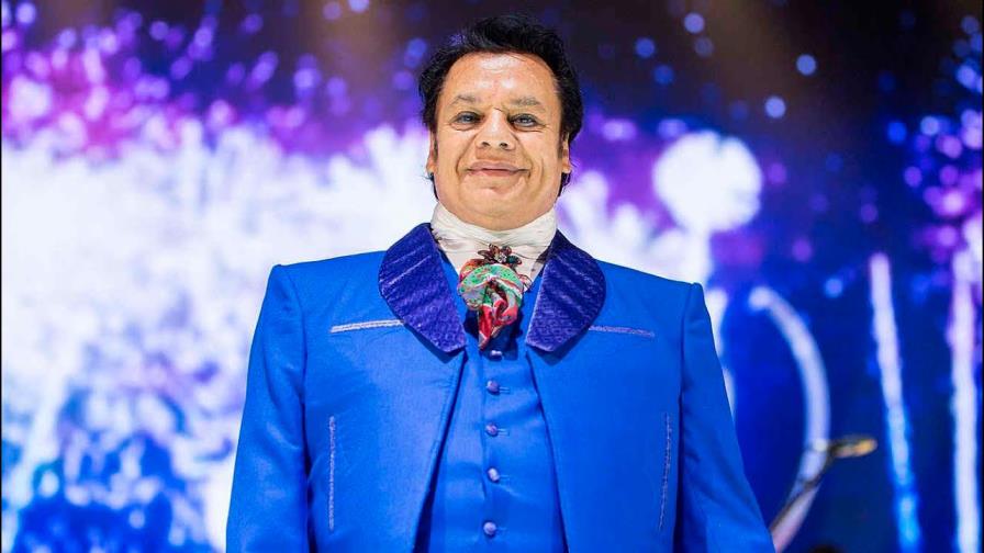 Familia de Juan Gabriel anuncia documental, película y homenajes al artista Familia de Juan Gabriel anuncia documental, película y homenajes al artista