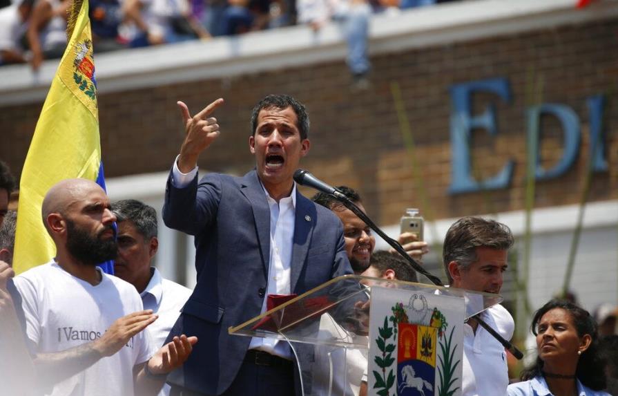 Oposición en Venezuela lanza nueva oleada de protestas