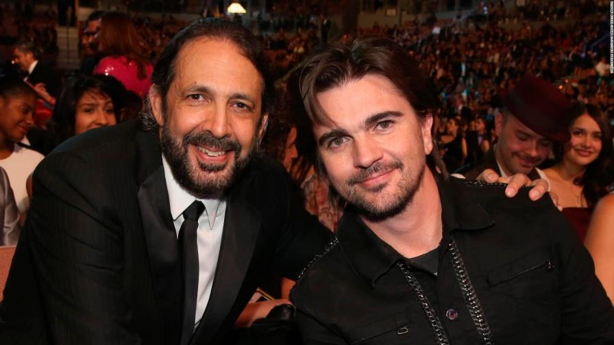 Juan Luis Guerra dona guitarra especial para causa de Unicef