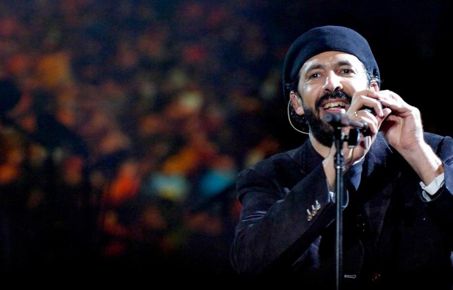 Juan Luis Guerra gana su cuarto Grammy por “Privé”
