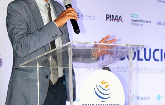 Compusoluciones celebra encuentro navideño con clientes y suplidores