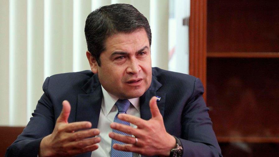 Presidente de Honduras dice que grabaciones de la DEA niegan que sea narcotraficante