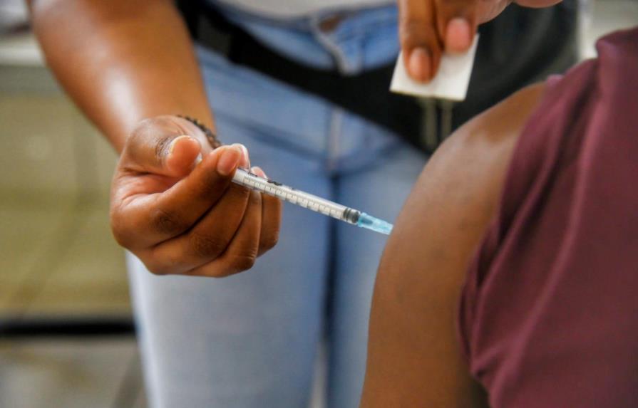 Nueve provincias del país superan el 50 % de vacunados con dos dosis