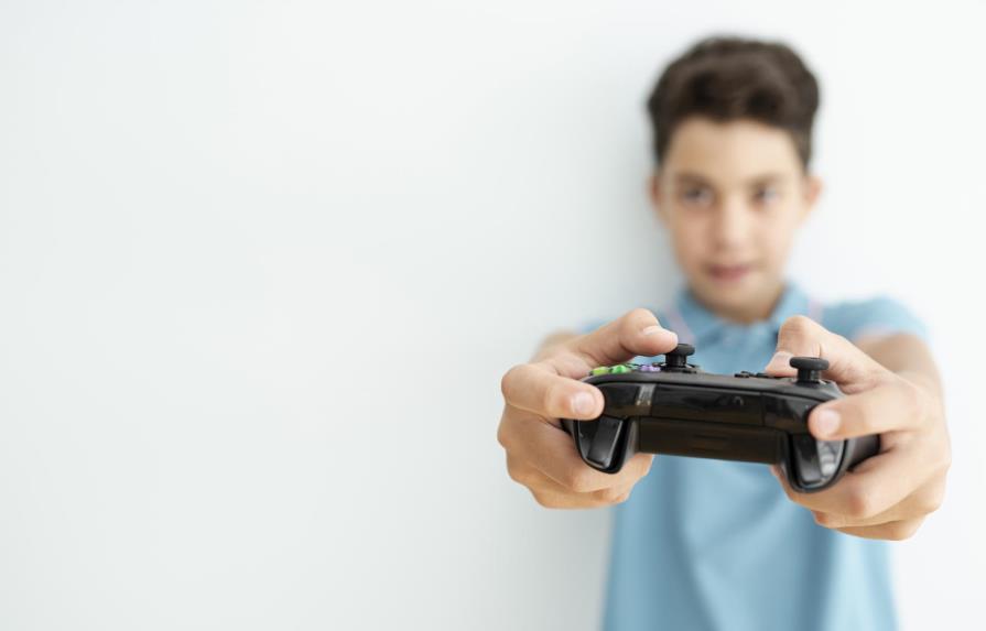 ¿Tu hijo es adicto a los videojuegos? Esto es lo que debes hacer
