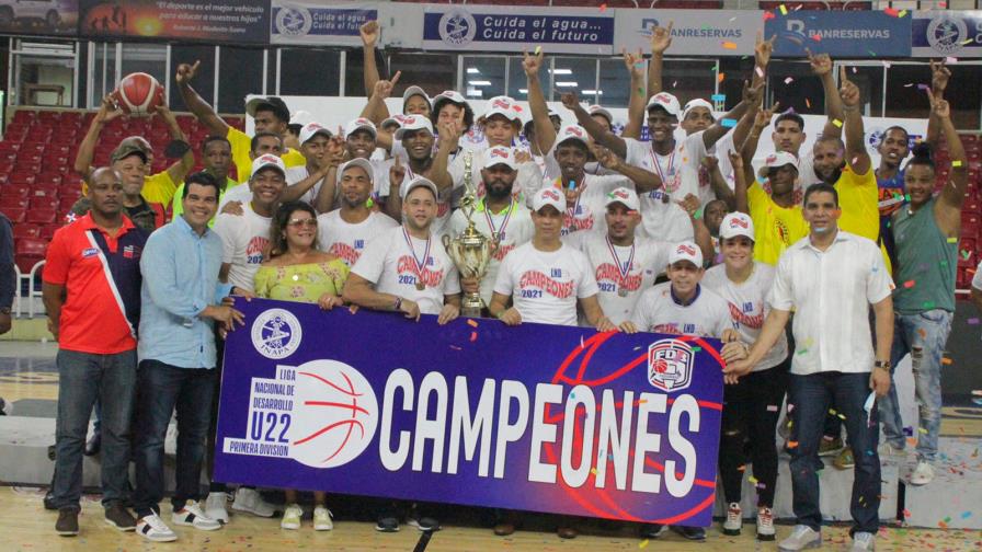 Los Areperos derrotan a los Constituyentes y conquistan el primer campeonato de la Liga de Desarrollo