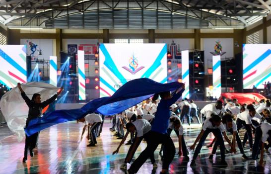 Ambiente festivo y de promesas en inauguración de Juegos Escolares Nacionales, Monte Plata 2019